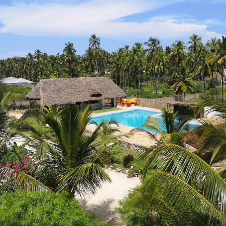 Moonshine Villa Hotel Pwani Mchangani Eksteriør bilde